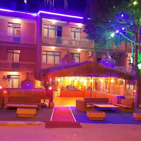 Grand Yayla Hotel Çeşme Exteriör bild