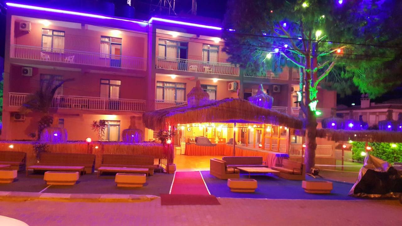 Grand Yayla Hotel Çeşme Exteriör bild