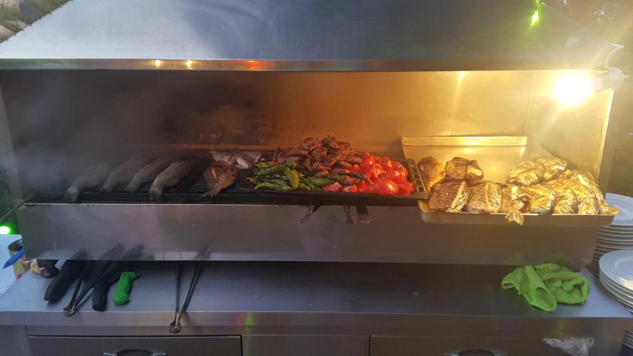 Grand Yayla Hotel Çeşme Exteriör bild